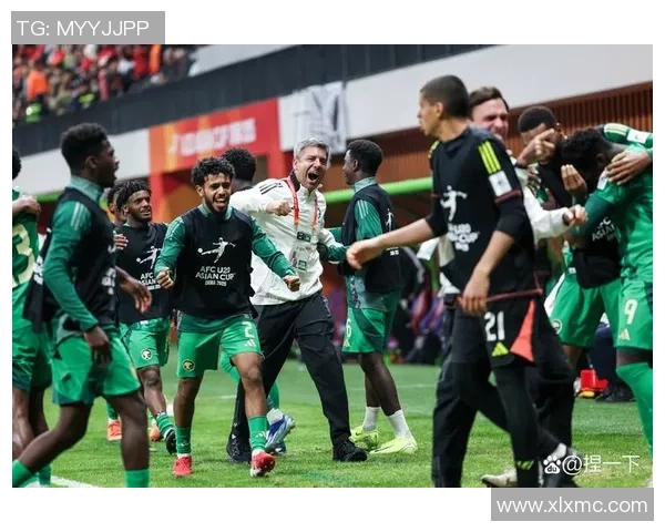 足球车队的激情与梦想如何在赛场上交汇成辉煌的瞬间